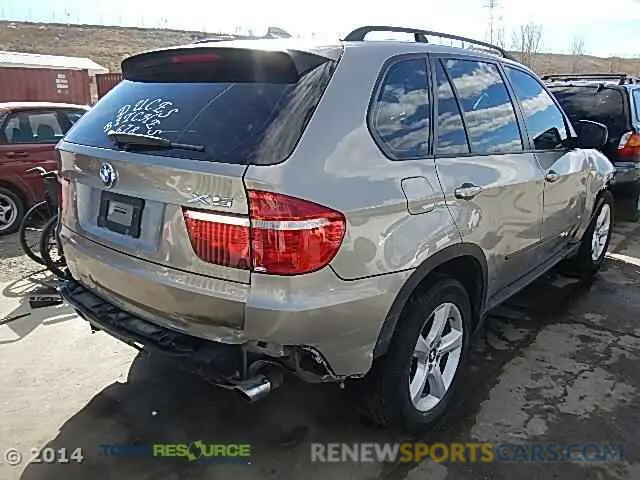 3 fotografías del automóvil dañado 5XYPGDA3XKG436524 KIA SORENTO 2019