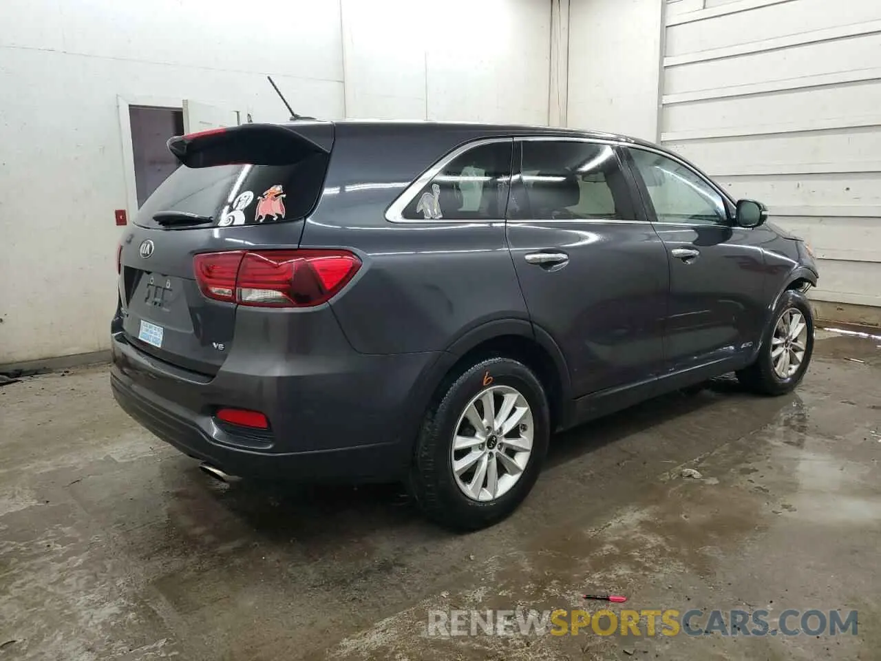 3 fotografías del automóvil dañado 5XYPGDA50KG482901 KIA SORENTO 2019