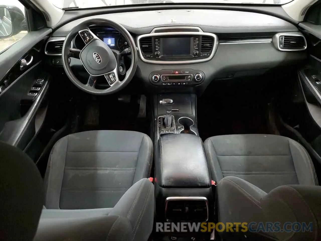 8 fotografías del automóvil dañado 5XYPGDA50KG482901 KIA SORENTO 2019