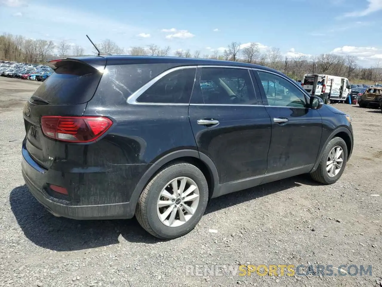 3 fotografías del automóvil dañado 5XYPGDA50KG522992 KIA SORENTO 2019