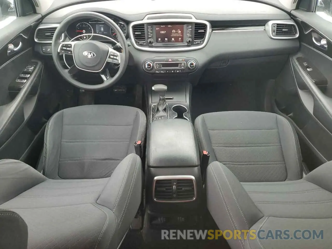 8 fotografías del automóvil dañado 5XYPGDA50KG561615 KIA SORENTO 2019
