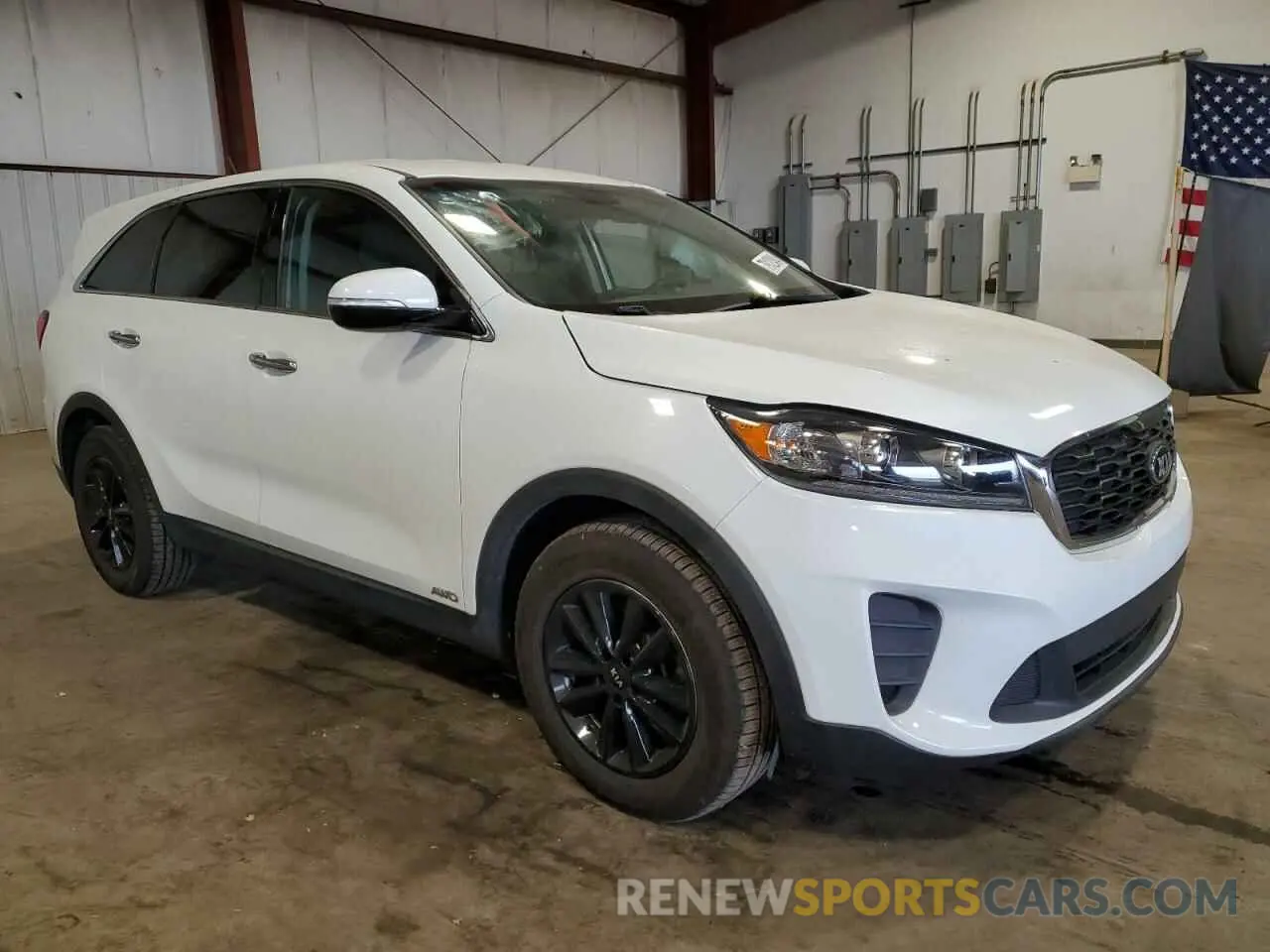 4 fotografías del automóvil dañado 5XYPGDA51KG474712 KIA SORENTO 2019