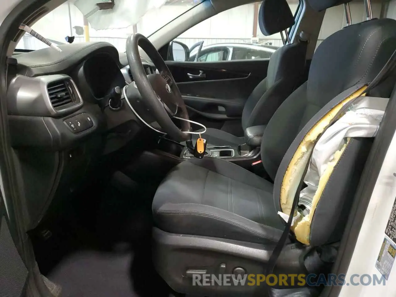 7 fotografías del automóvil dañado 5XYPGDA51KG474712 KIA SORENTO 2019