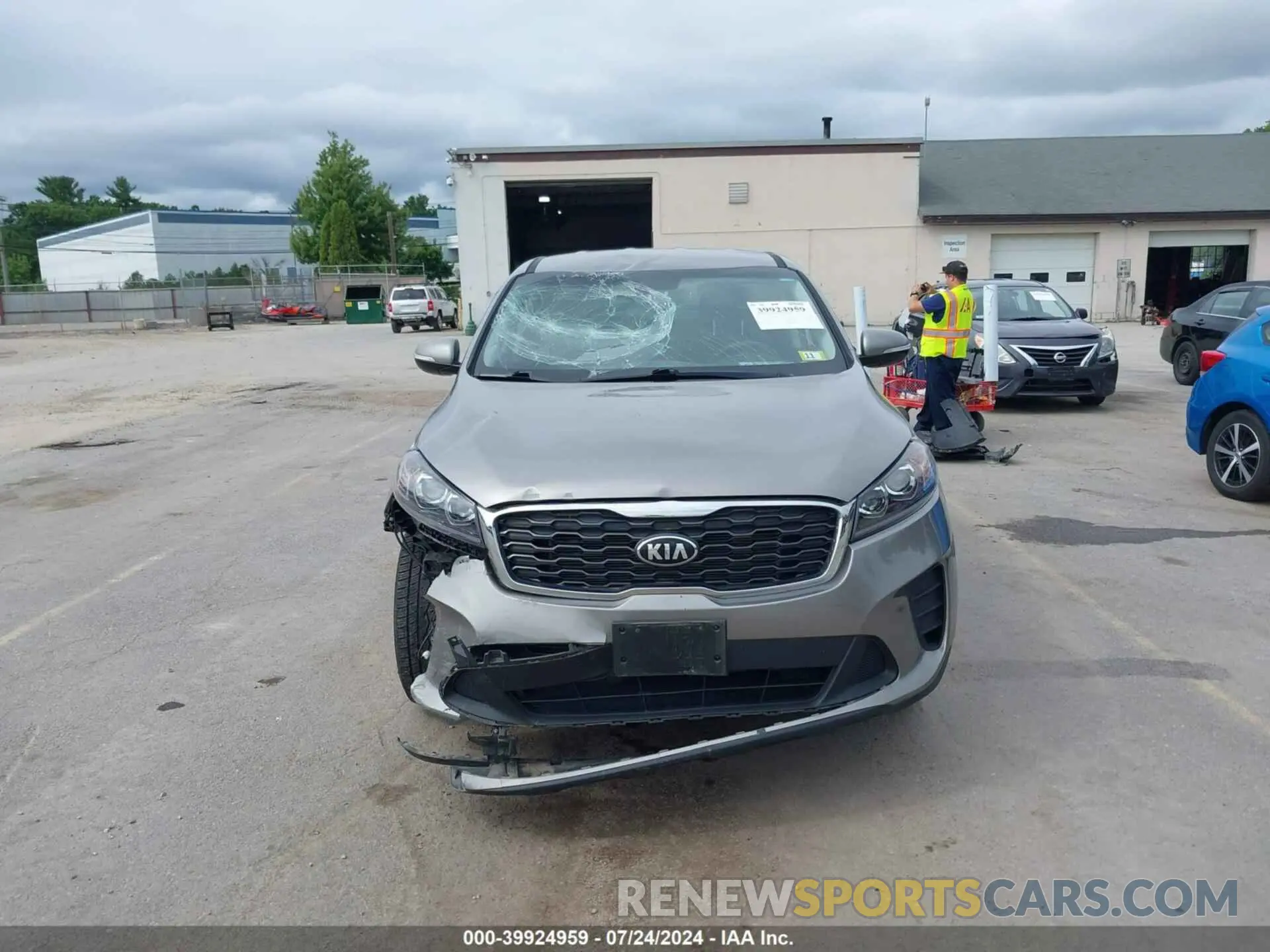 13 fotografías del automóvil dañado 5XYPGDA52KG457482 KIA SORENTO 2019