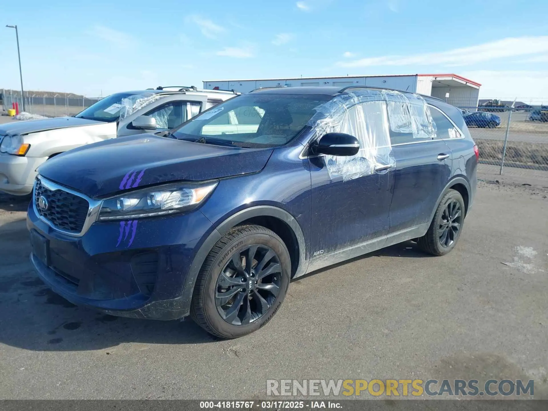 2 fotografías del automóvil dañado 5XYPGDA52KG602679 KIA SORENTO 2019