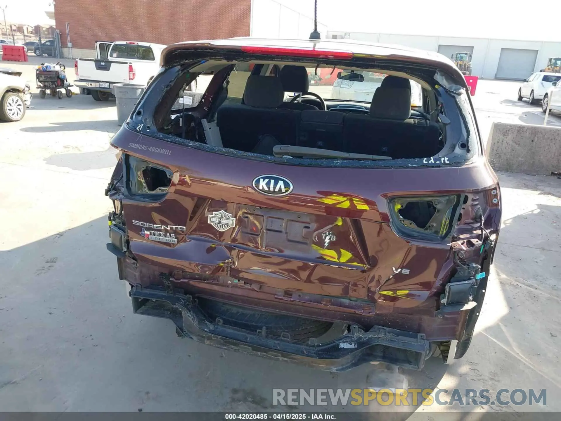 6 fotografías del automóvil dañado 5XYPGDA53KG444952 KIA SORENTO 2019