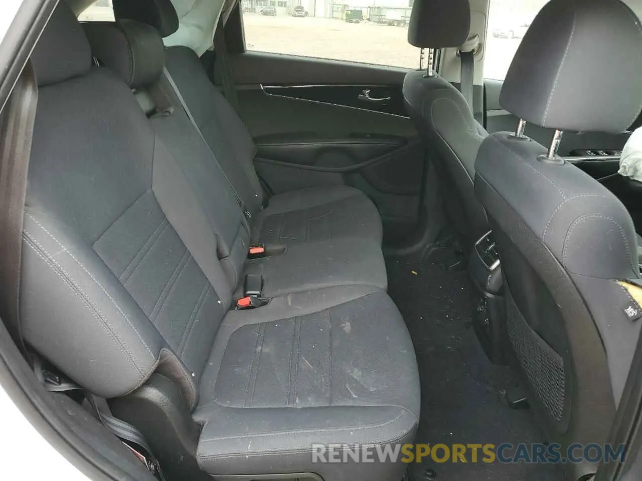 11 fotografías del automóvil dañado 5XYPGDA53KG486523 KIA SORENTO 2019
