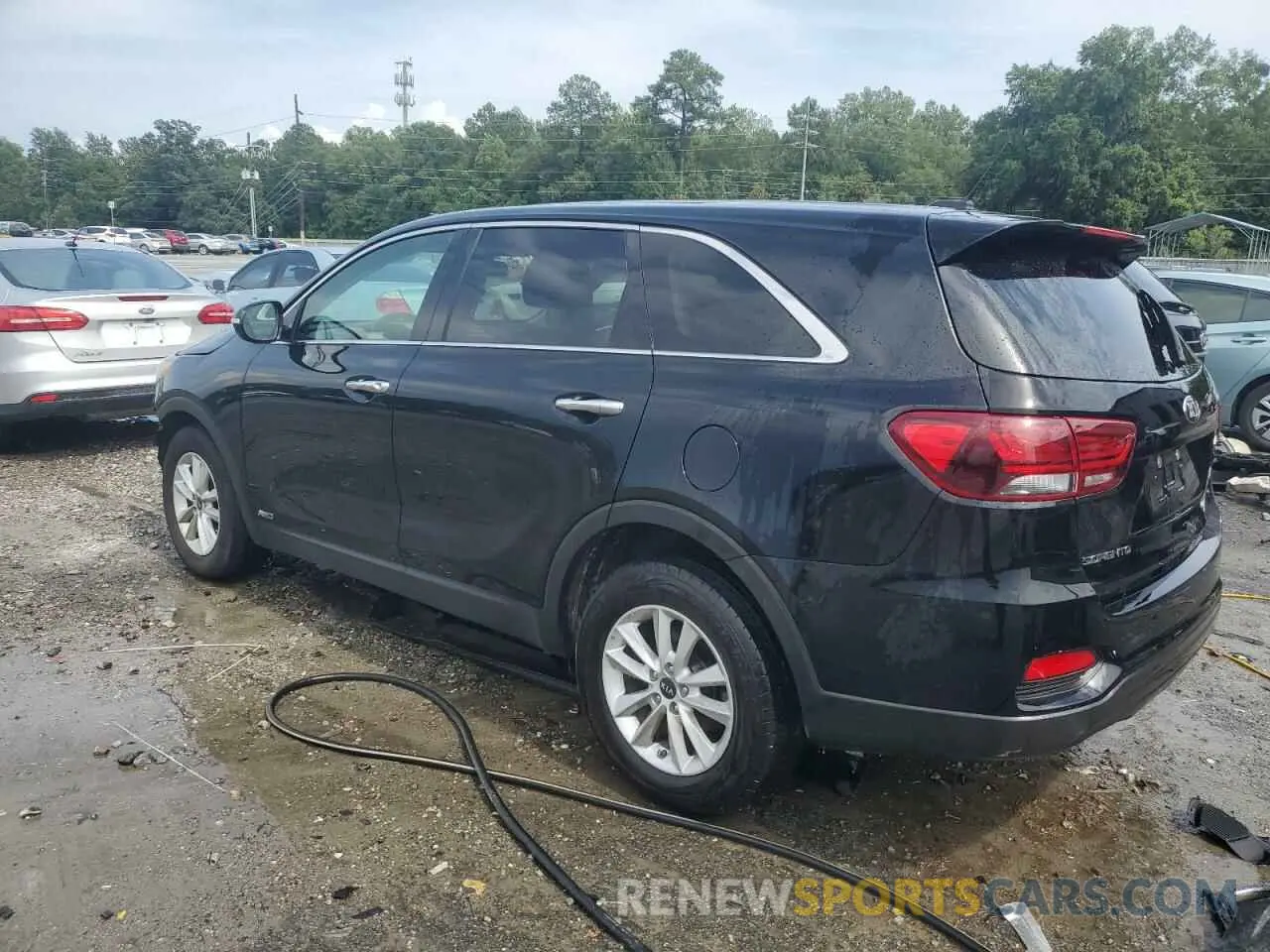 2 fotografías del automóvil dañado 5XYPGDA53KG536952 KIA SORENTO 2019