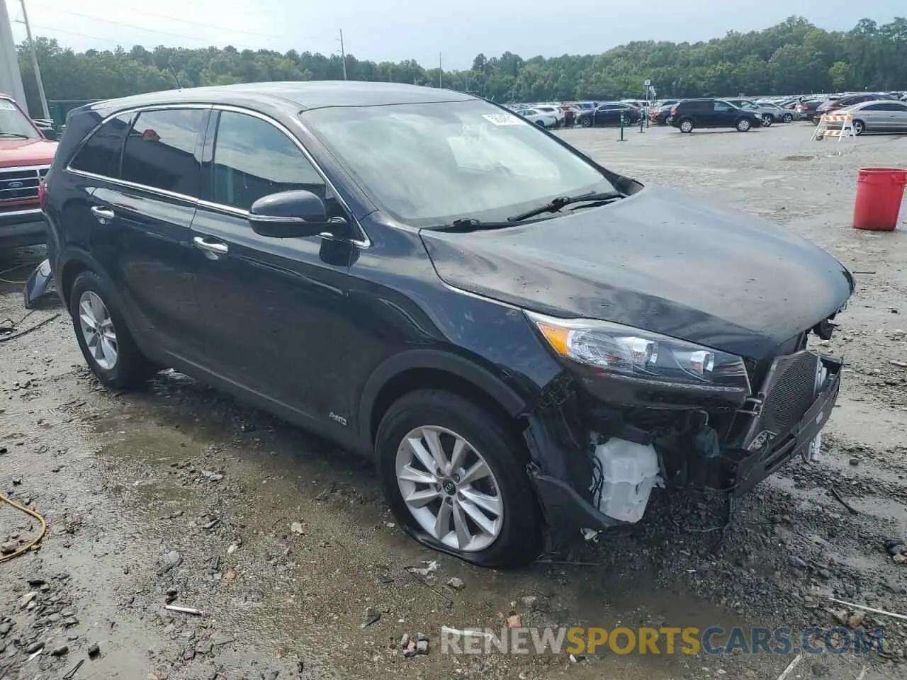 4 fotografías del automóvil dañado 5XYPGDA53KG536952 KIA SORENTO 2019
