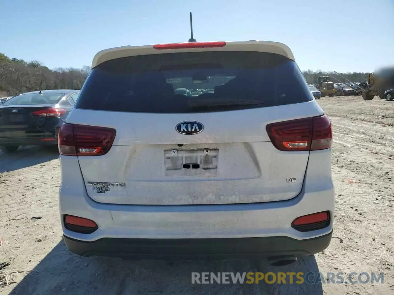 6 fotografías del automóvil dañado 5XYPGDA54KG483145 KIA SORENTO 2019