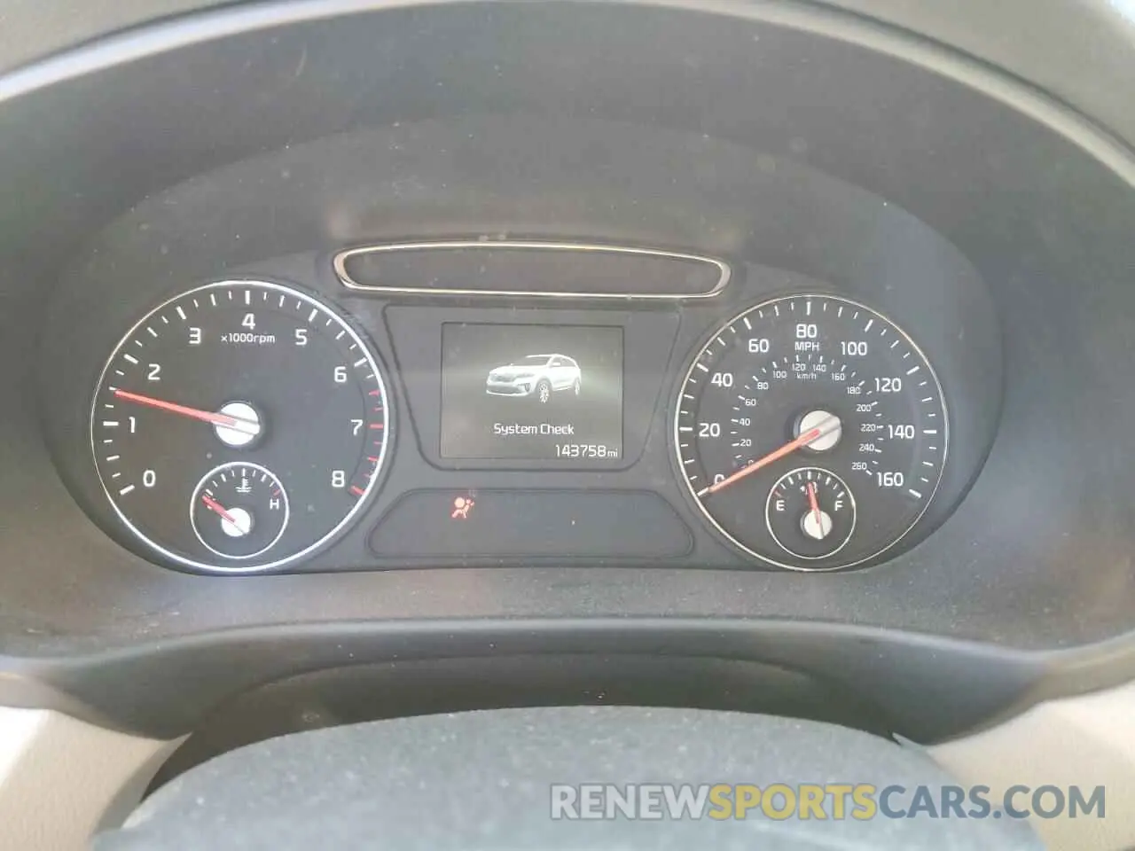 9 fotografías del automóvil dañado 5XYPGDA54KG483145 KIA SORENTO 2019