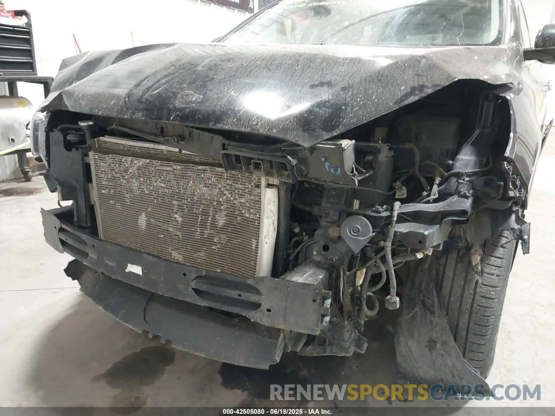 6 fotografías del automóvil dañado 5XYPGDA54KG584282 KIA SORENTO 2019