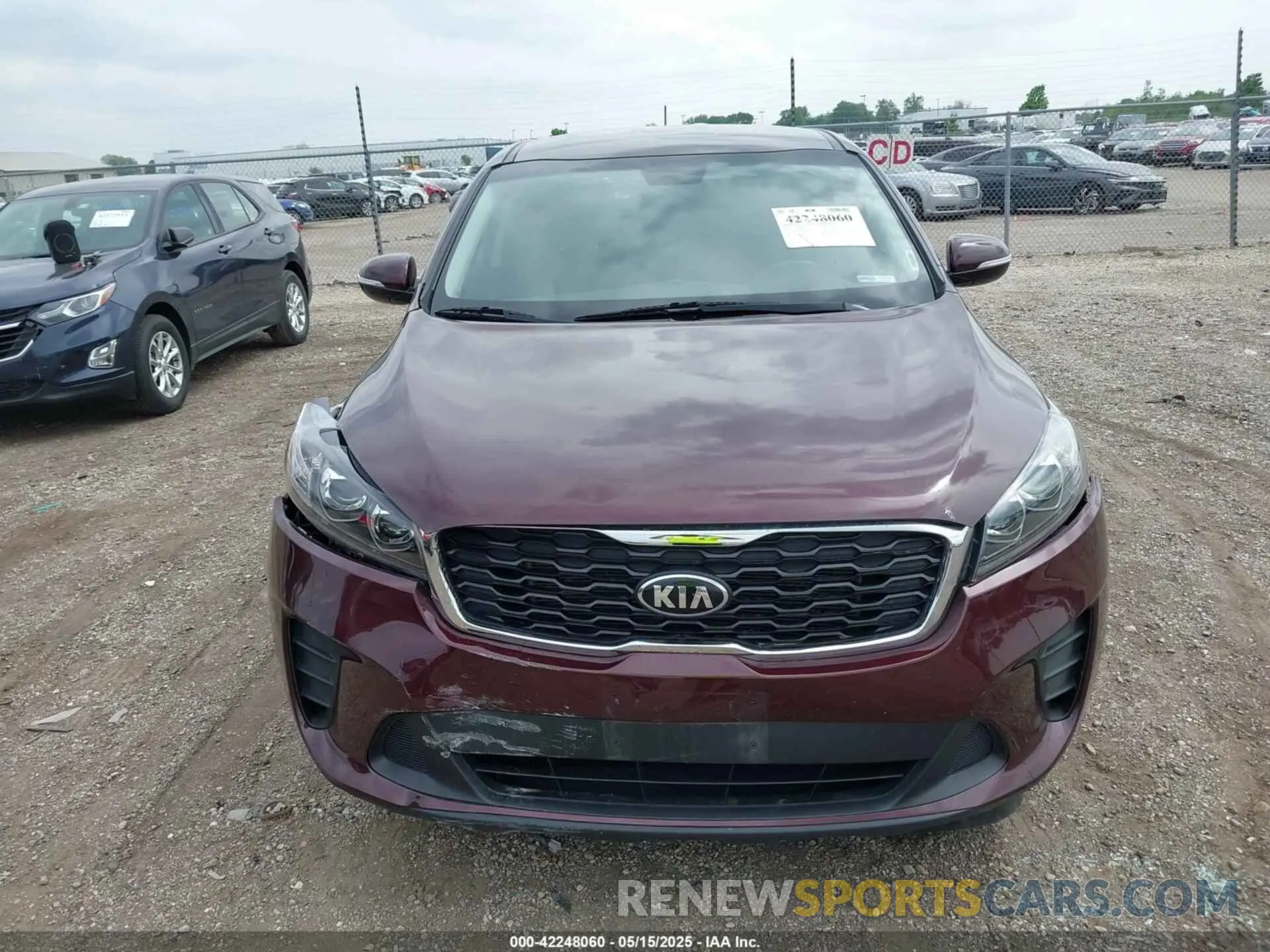 12 fotografías del automóvil dañado 5XYPGDA55KG447576 KIA SORENTO 2019