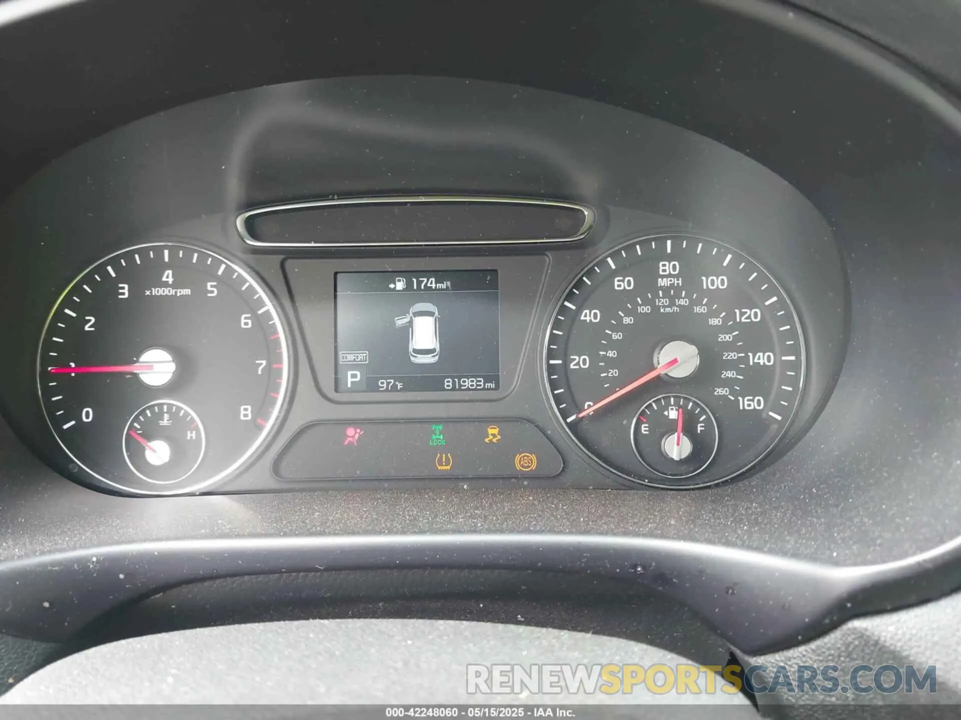 7 fotografías del automóvil dañado 5XYPGDA55KG447576 KIA SORENTO 2019