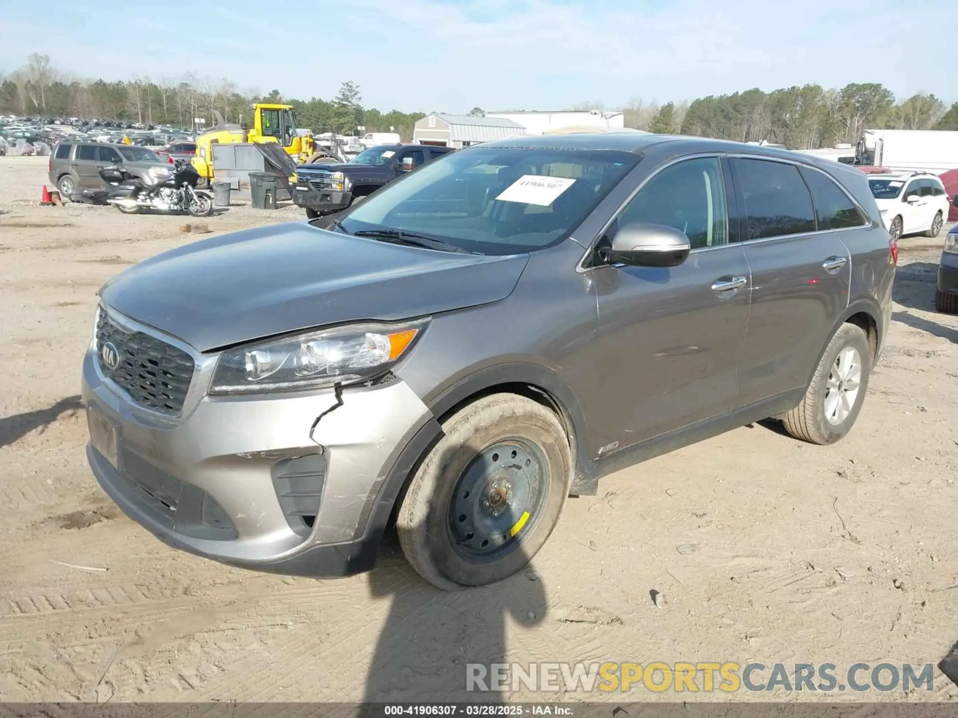 2 fotografías del automóvil dañado 5XYPGDA55KG489620 KIA SORENTO 2019