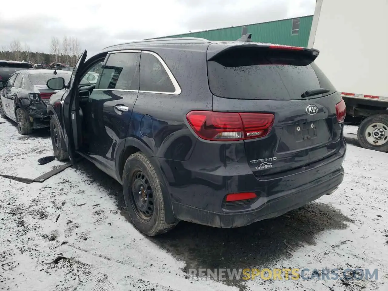 2 fotografías del automóvil dañado 5XYPGDA55KG549699 KIA SORENTO 2019