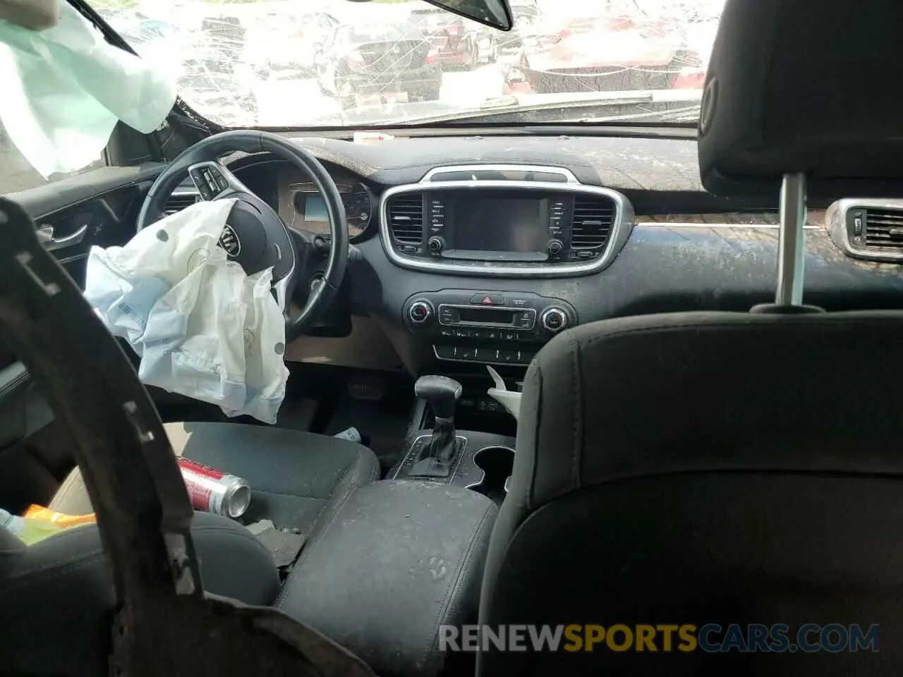 8 fotografías del automóvil dañado 5XYPGDA55KG583531 KIA SORENTO 2019