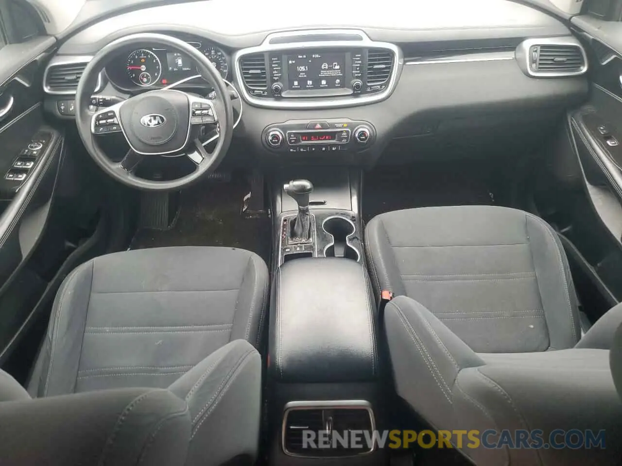 8 fotografías del automóvil dañado 5XYPGDA56KG488041 KIA SORENTO 2019