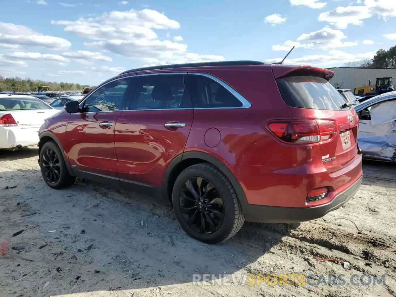 2 fotografías del automóvil dañado 5XYPGDA57KG584678 KIA SORENTO 2019