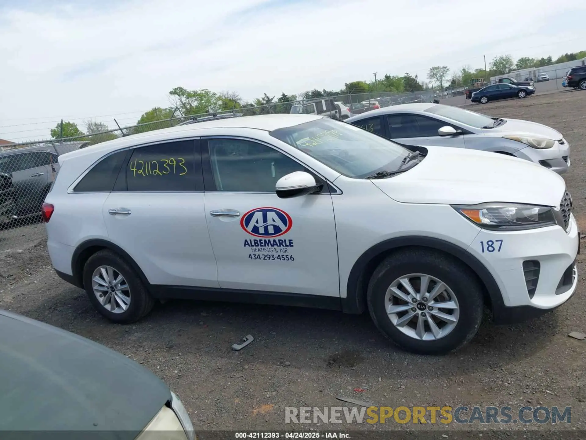 13 fotografías del automóvil dañado 5XYPGDA59KG440713 KIA SORENTO 2019