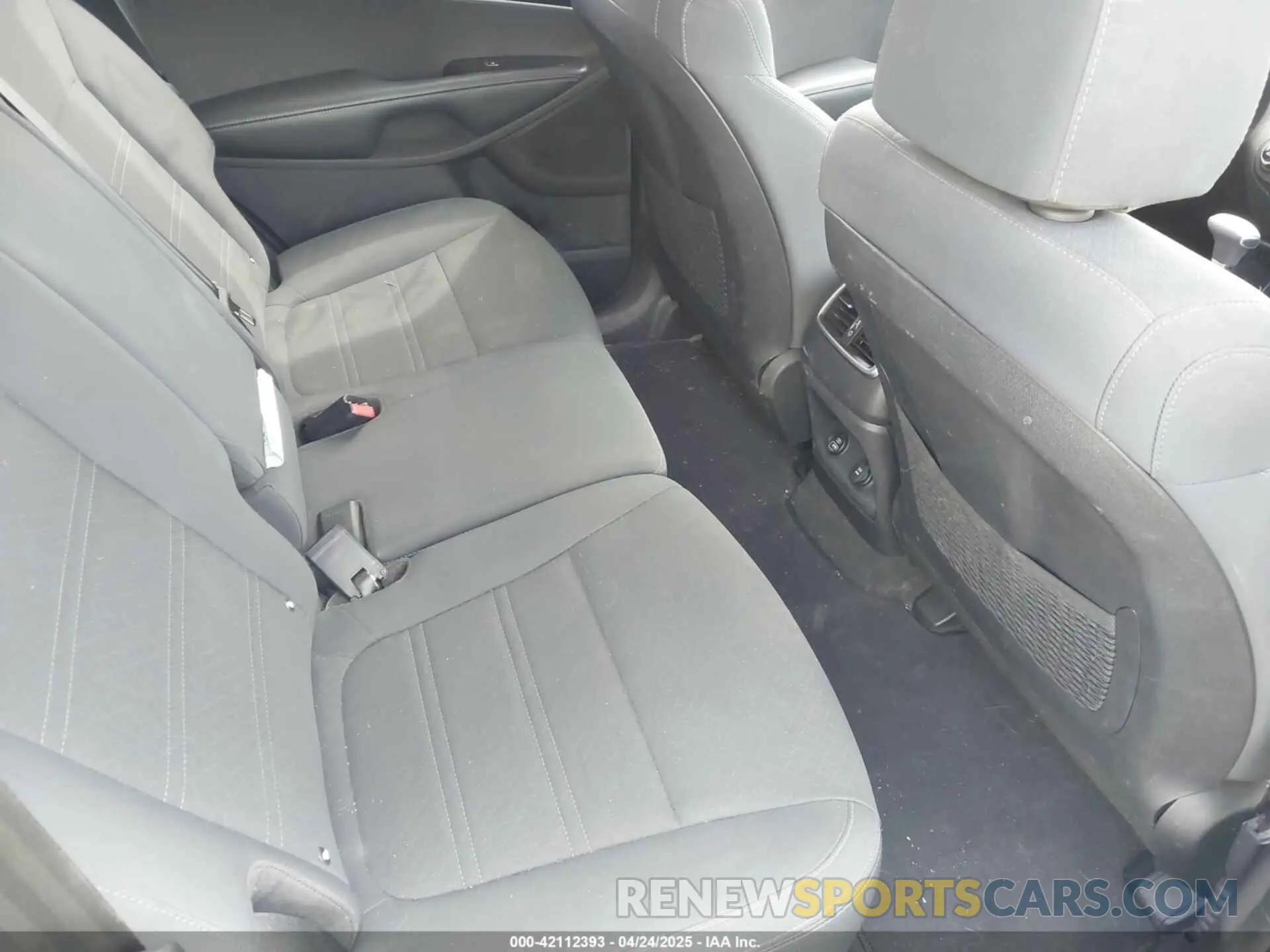 8 fotografías del automóvil dañado 5XYPGDA59KG440713 KIA SORENTO 2019
