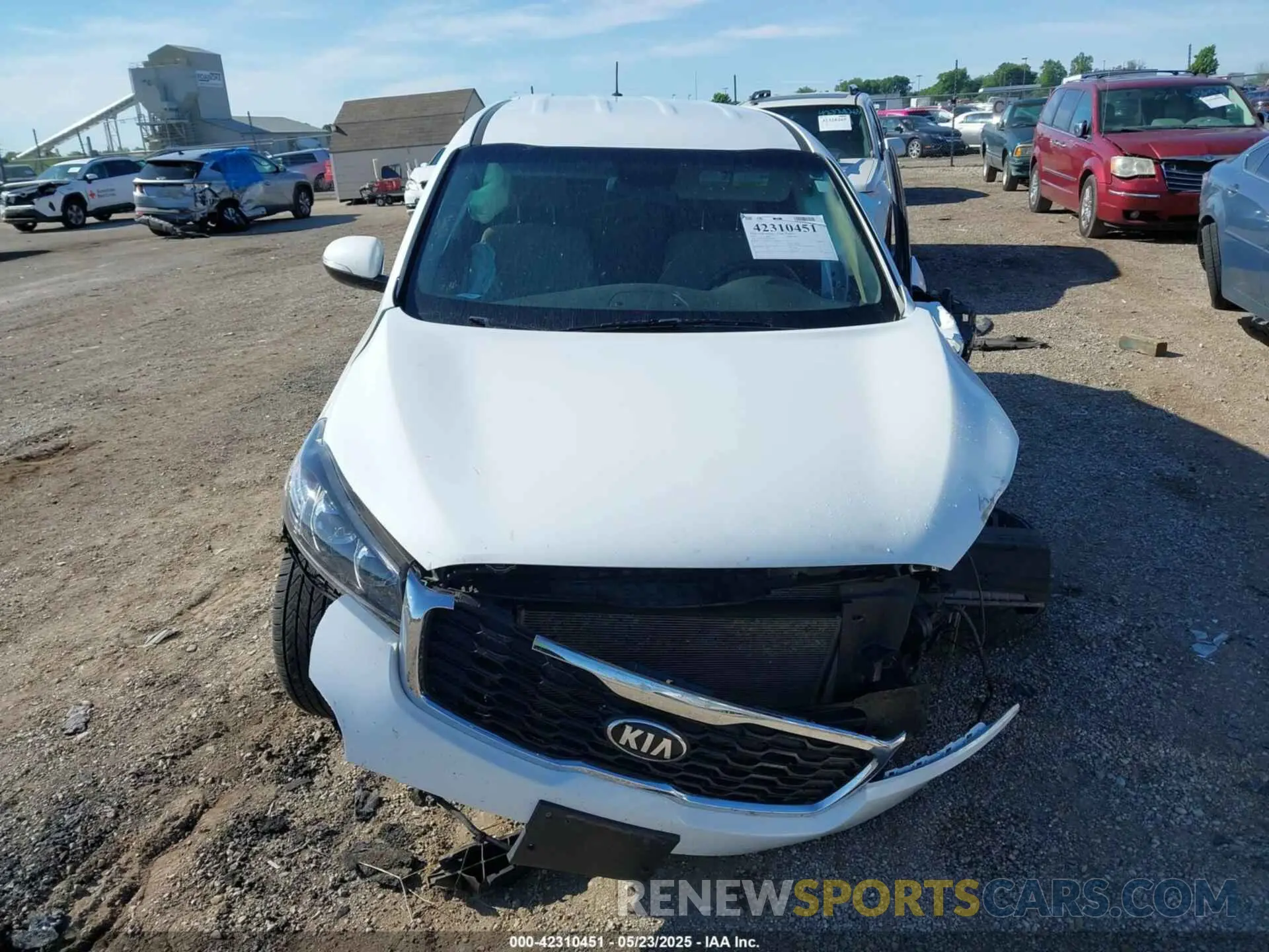 12 fotografías del automóvil dañado 5XYPGDA59KG477907 KIA SORENTO 2019