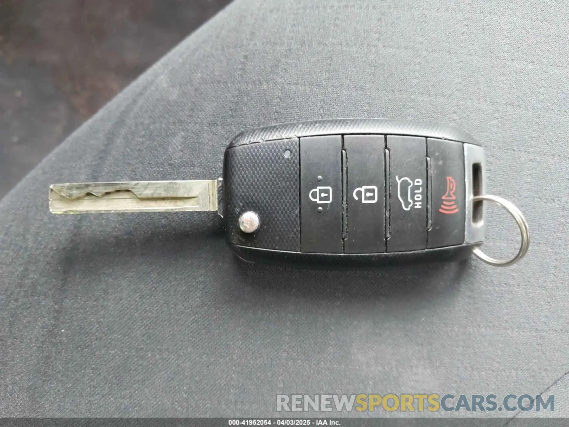 11 fotografías del automóvil dañado 5XYPGDA59KG488583 KIA SORENTO 2019