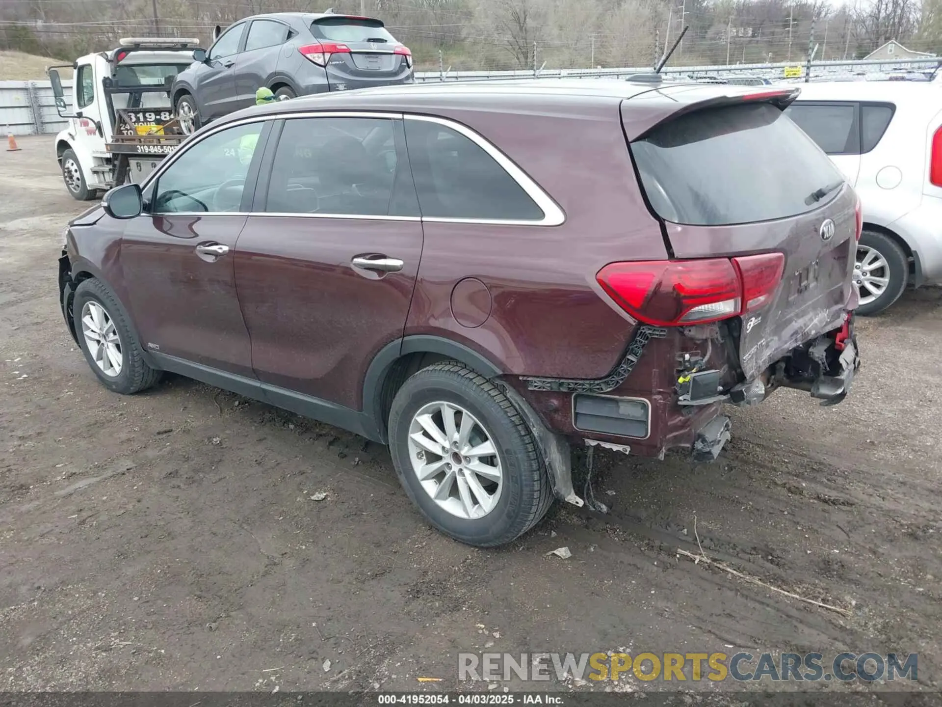 3 fotografías del automóvil dañado 5XYPGDA59KG488583 KIA SORENTO 2019