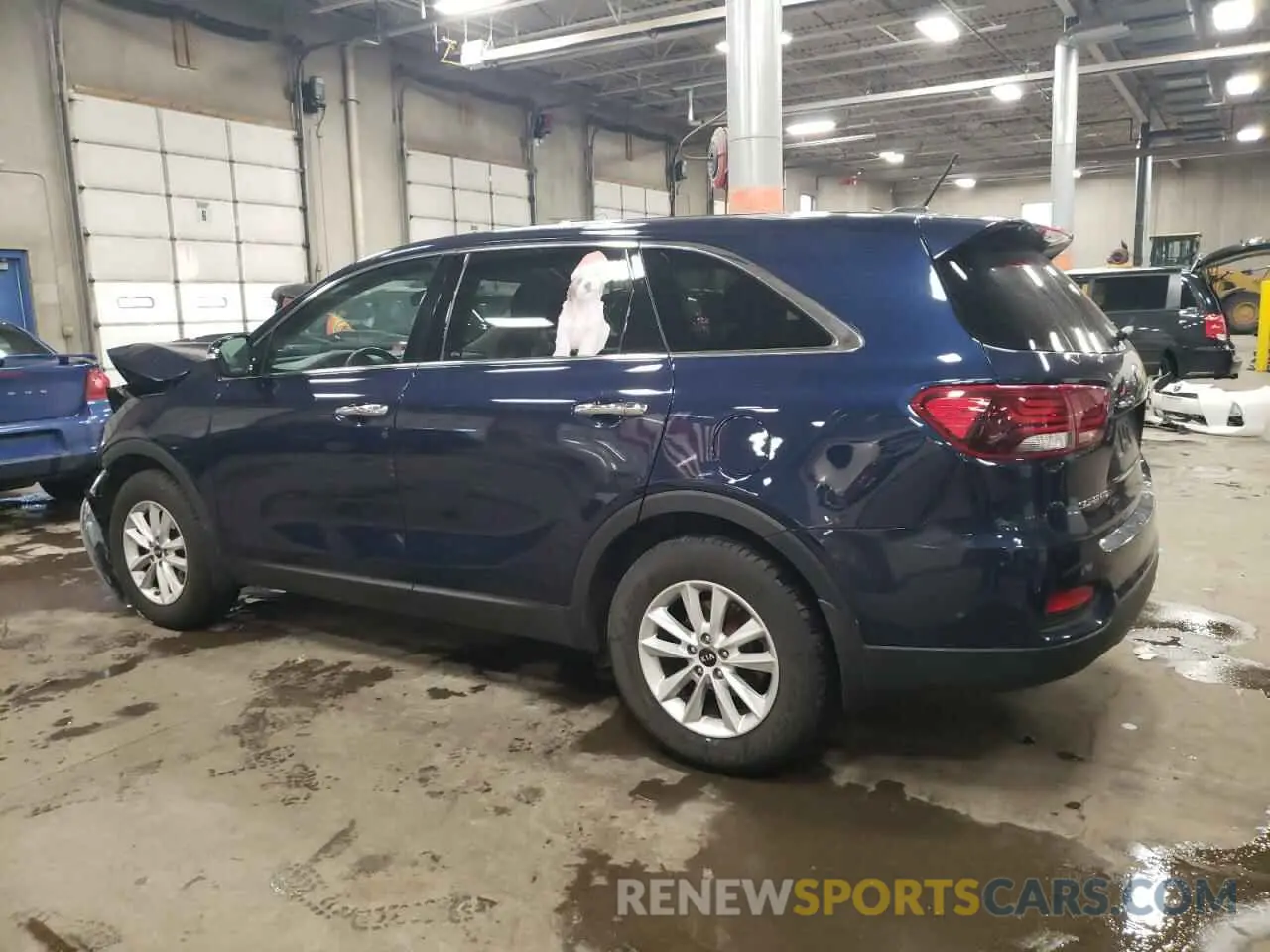 2 fotografías del automóvil dañado 5XYPGDA59KG549284 KIA SORENTO 2019