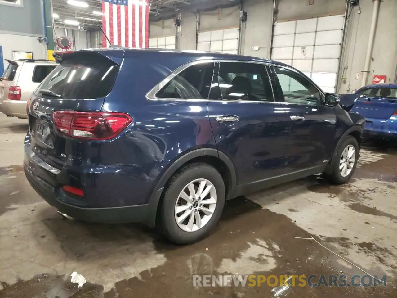 3 fotografías del automóvil dañado 5XYPGDA59KG549284 KIA SORENTO 2019