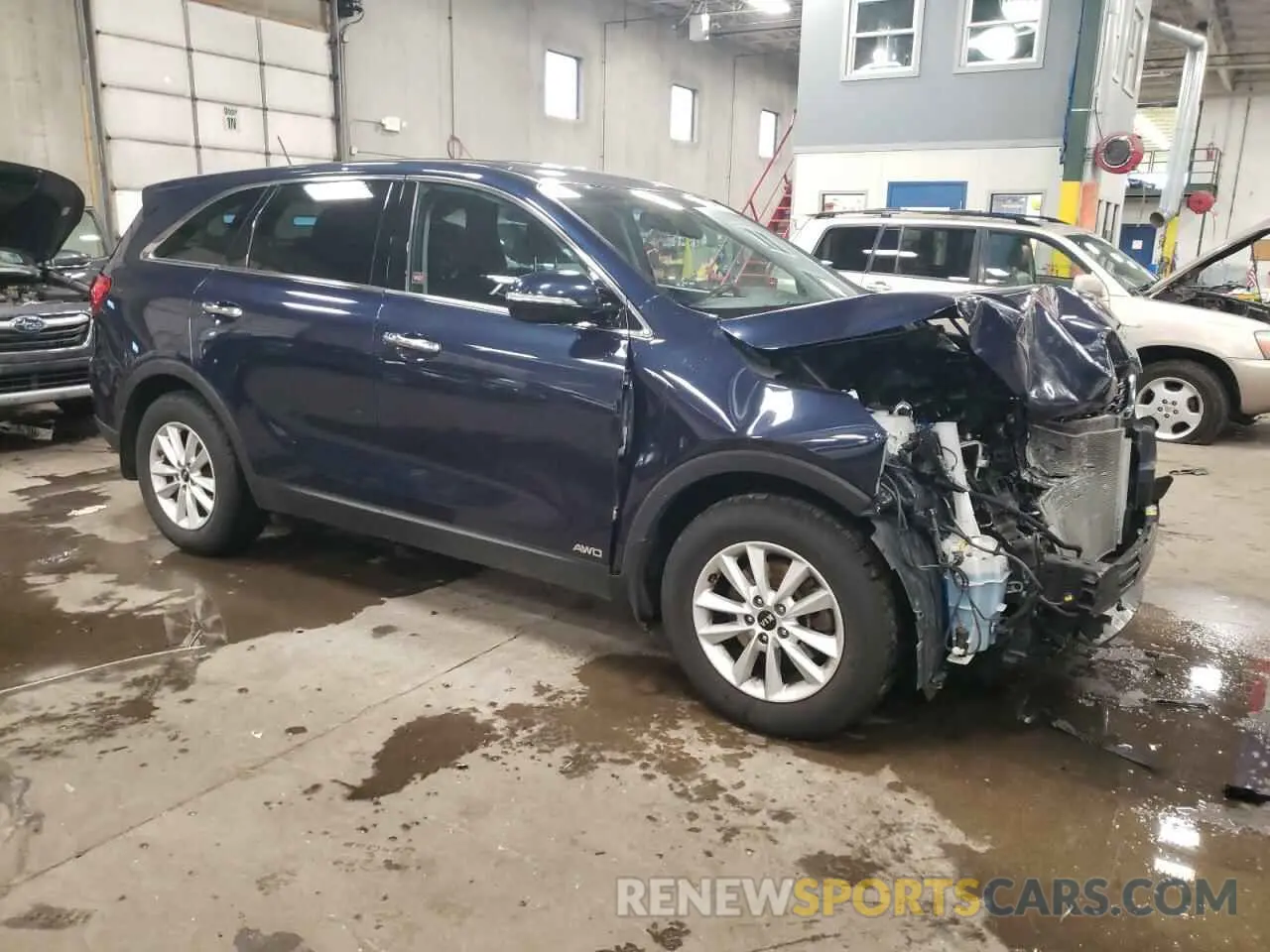 4 fotografías del automóvil dañado 5XYPGDA59KG549284 KIA SORENTO 2019