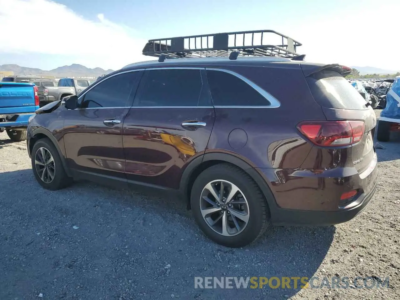 2 fotografías del automóvil dañado 5XYPH4A50KG454223 KIA SORENTO 2019