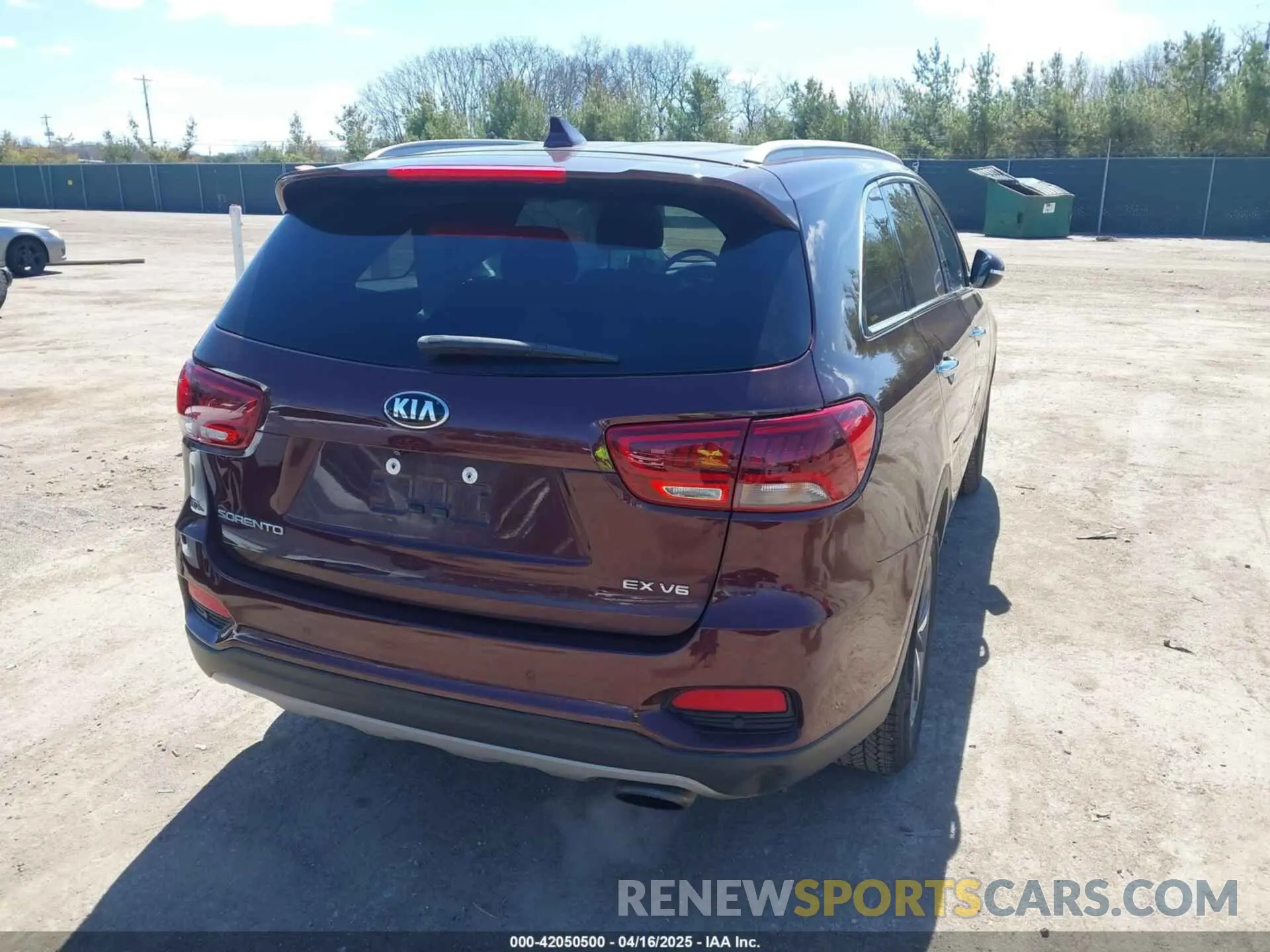 4 fotografías del automóvil dañado 5XYPH4A50KG512914 KIA SORENTO 2019