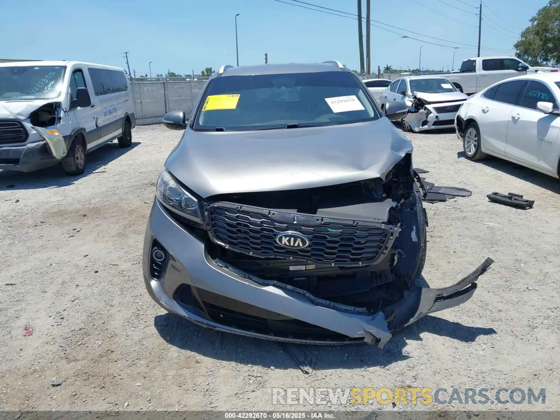 12 fotografías del automóvil dañado 5XYPH4A52KG472996 KIA SORENTO 2019