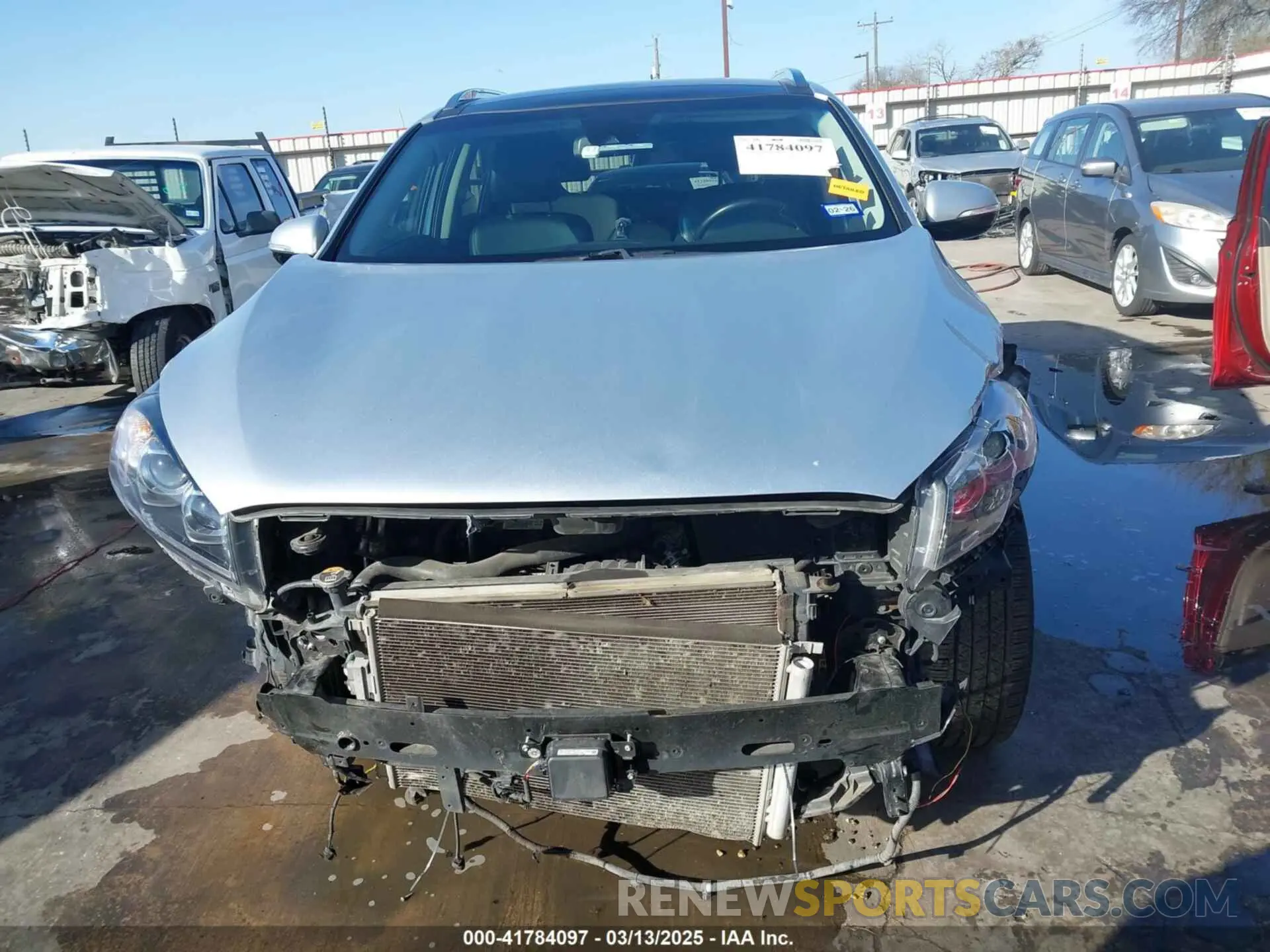 13 fotografías del automóvil dañado 5XYPH4A52KG603439 KIA SORENTO 2019