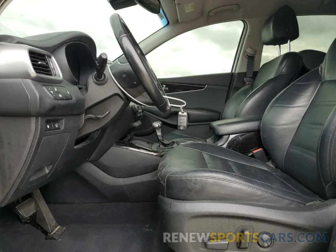 7 fotografías del automóvil dañado 5XYPH4A53KG536768 KIA SORENTO 2019
