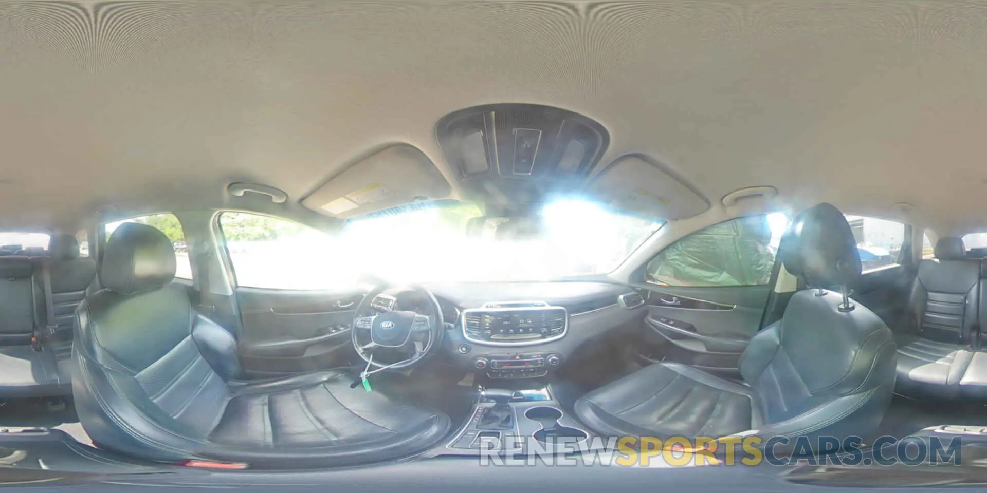 16 fotografías del automóvil dañado 5XYPH4A54KG532678 KIA SORENTO 2019