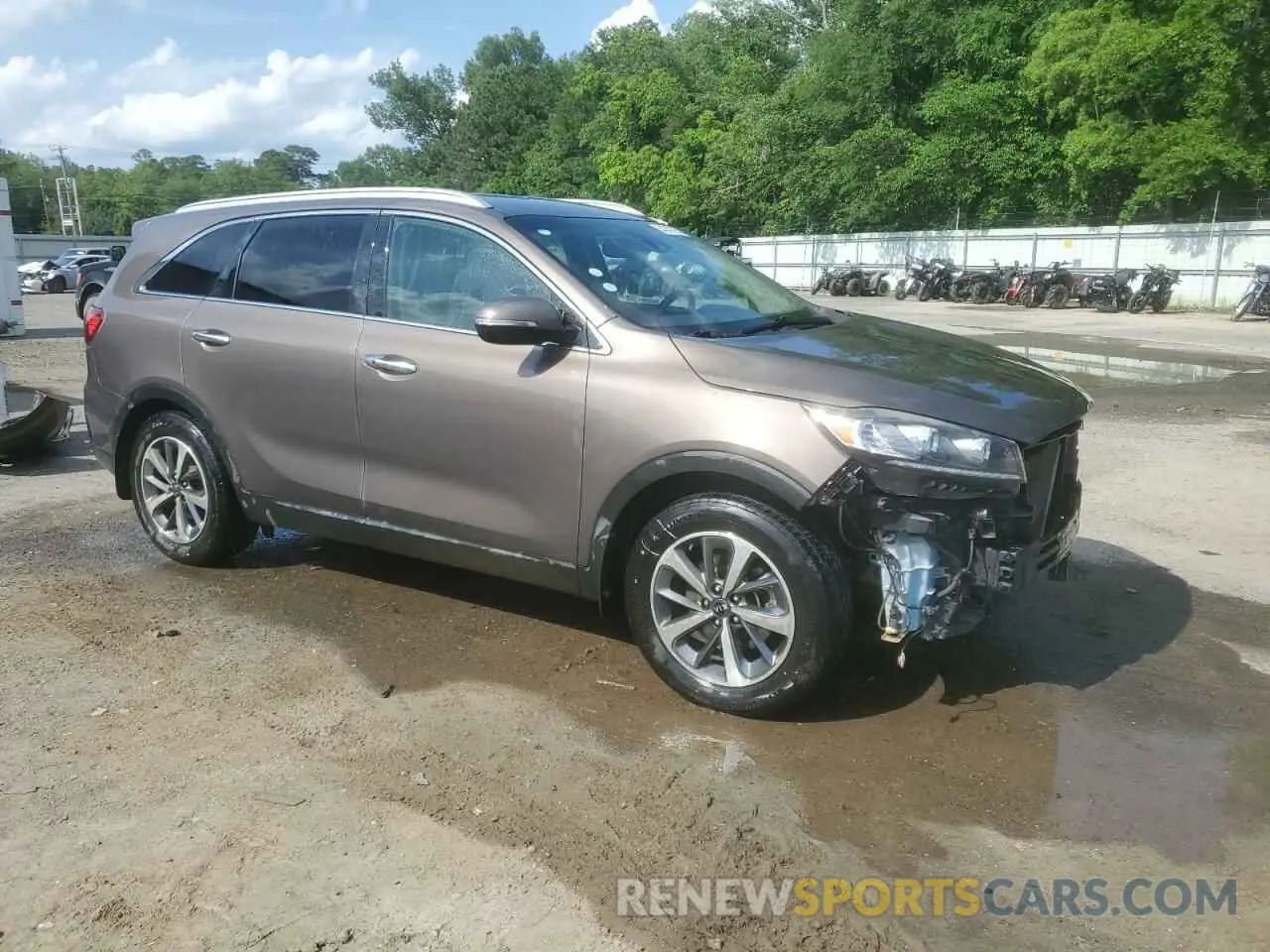 4 fotografías del automóvil dañado 5XYPH4A54KG532678 KIA SORENTO 2019