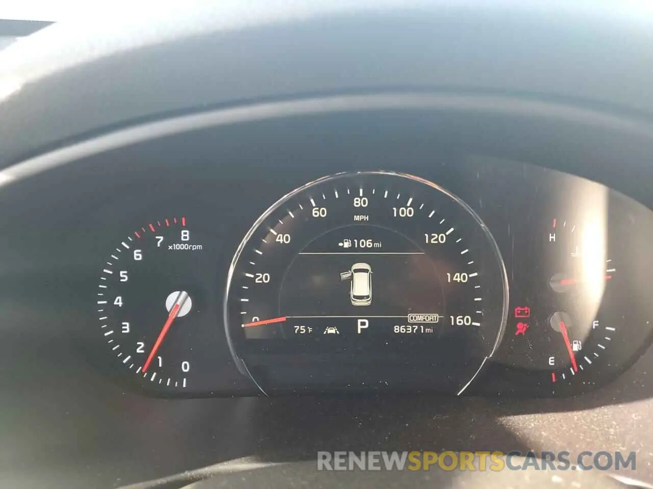 9 fotografías del automóvil dañado 5XYPH4A55KG499870 KIA SORENTO 2019
