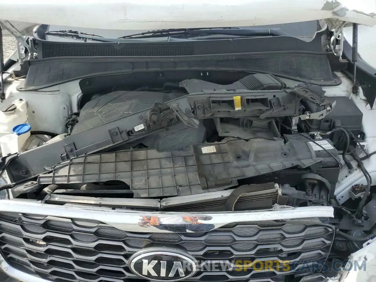 11 fotografías del automóvil dañado 5XYPH4A55KG590640 KIA SORENTO 2019