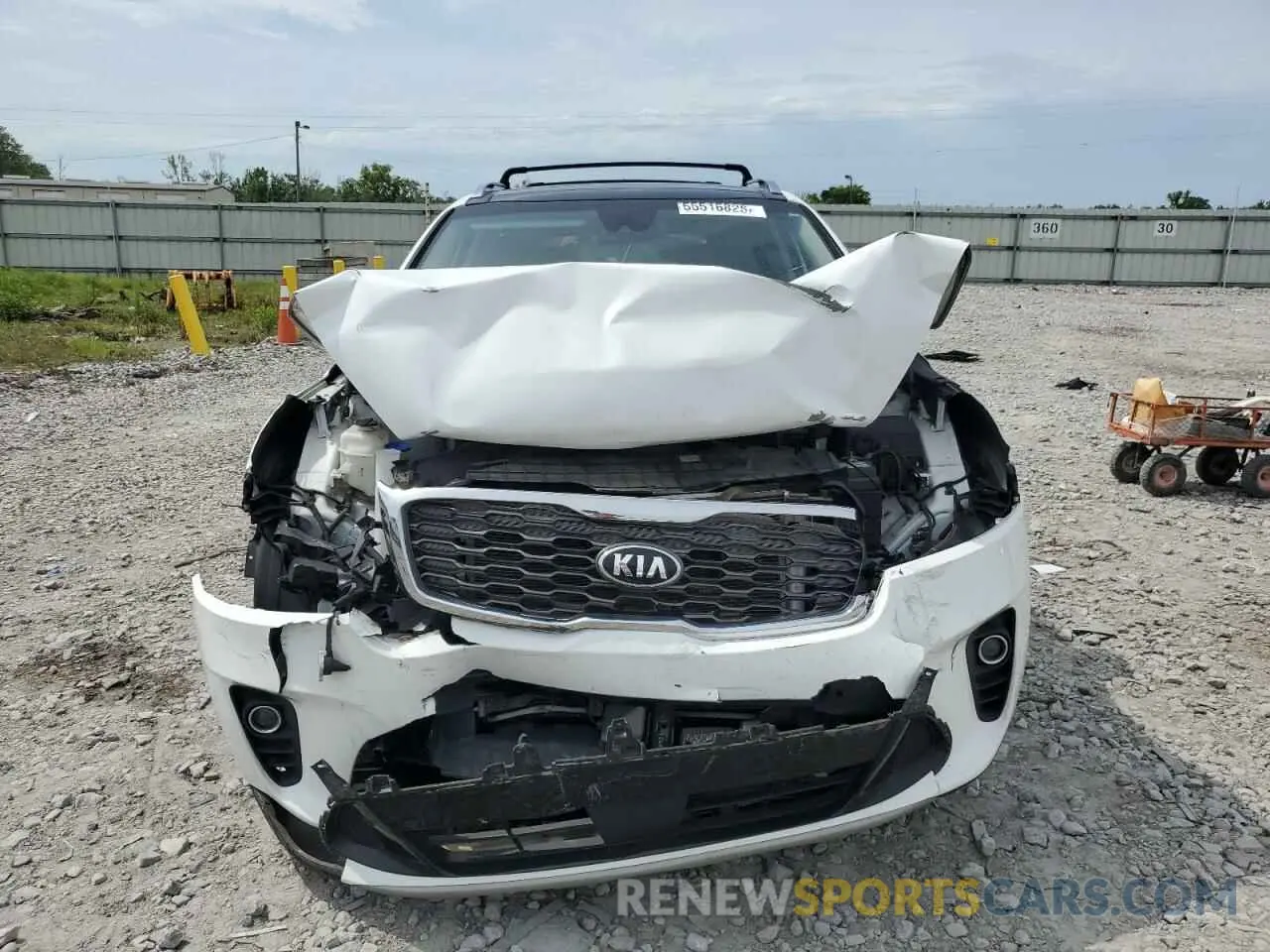 5 fotografías del automóvil dañado 5XYPH4A55KG590640 KIA SORENTO 2019