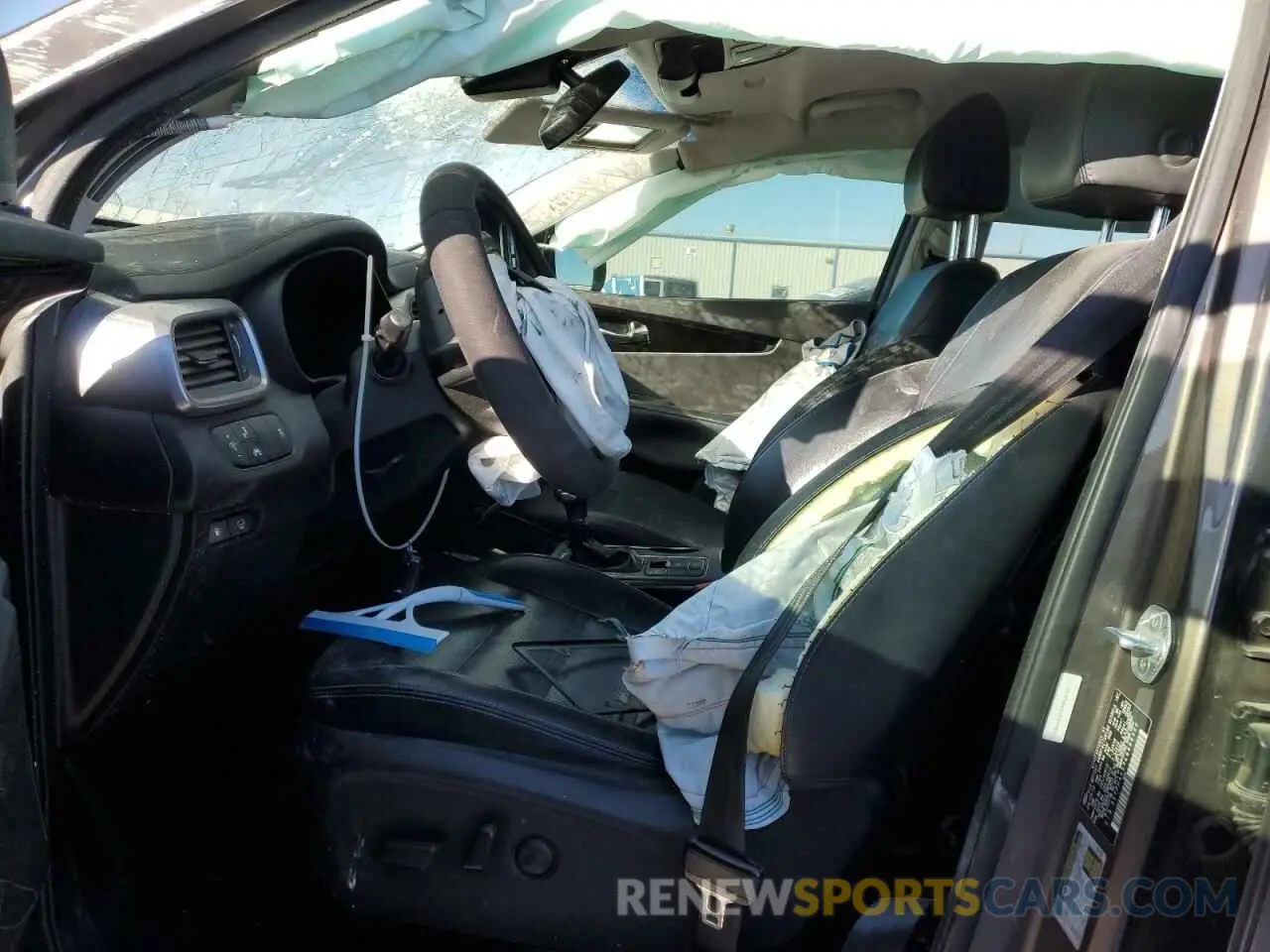 7 fotografías del automóvil dañado 5XYPH4A57KG498980 KIA SORENTO 2019