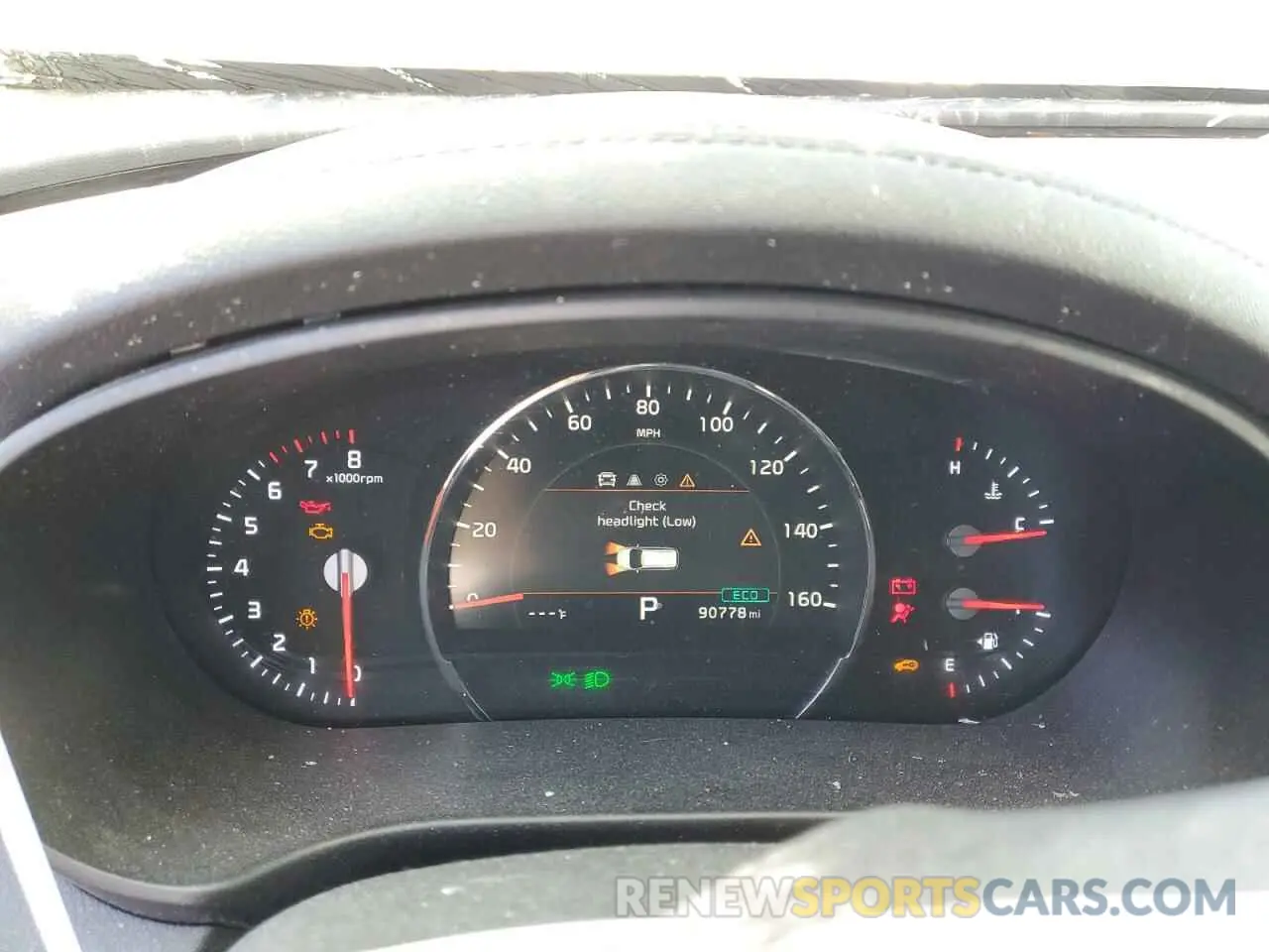 9 fotografías del automóvil dañado 5XYPH4A57KG498980 KIA SORENTO 2019
