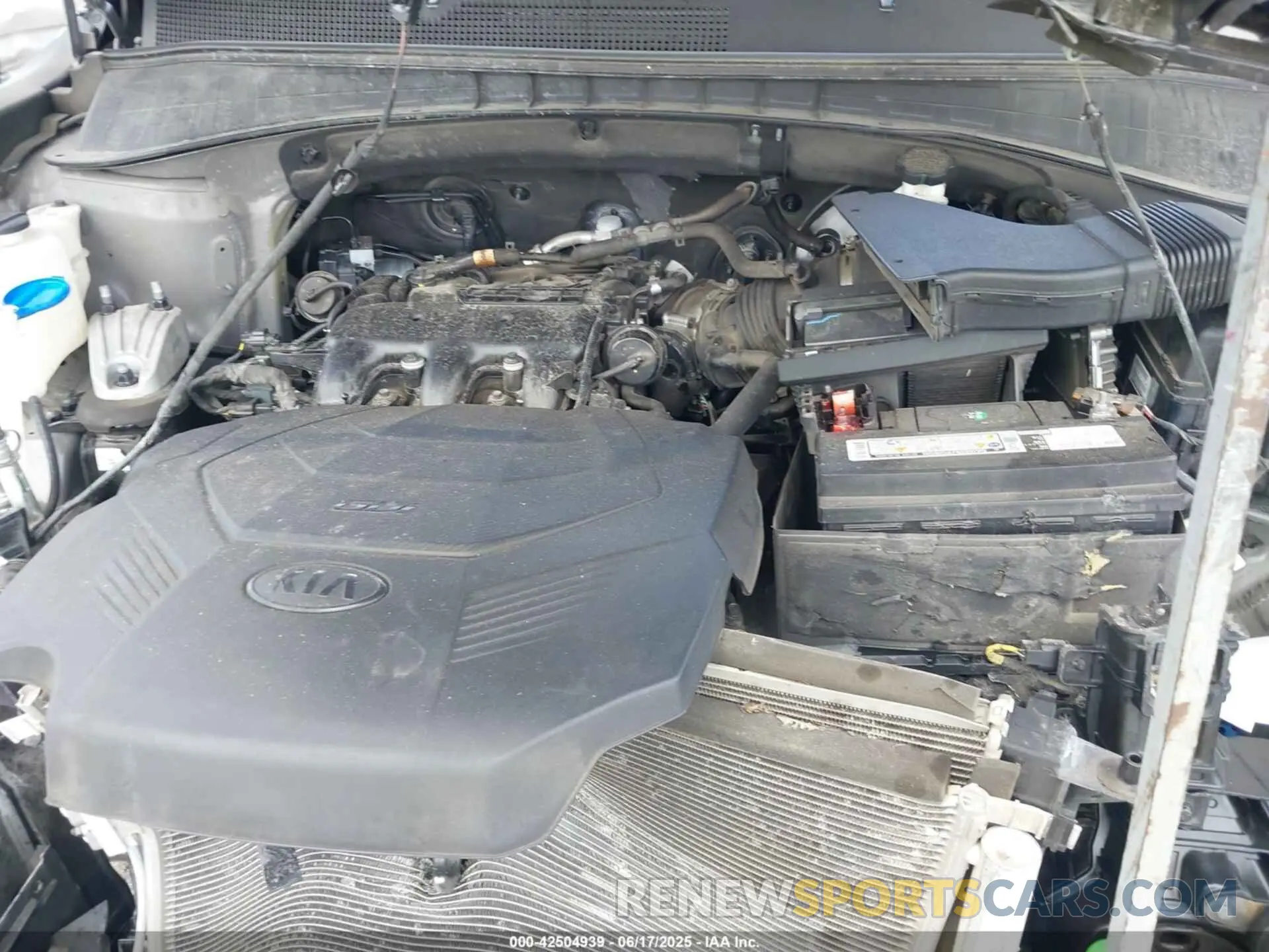 10 fotografías del automóvil dañado 5XYPH4A5XKG470607 KIA SORENTO 2019