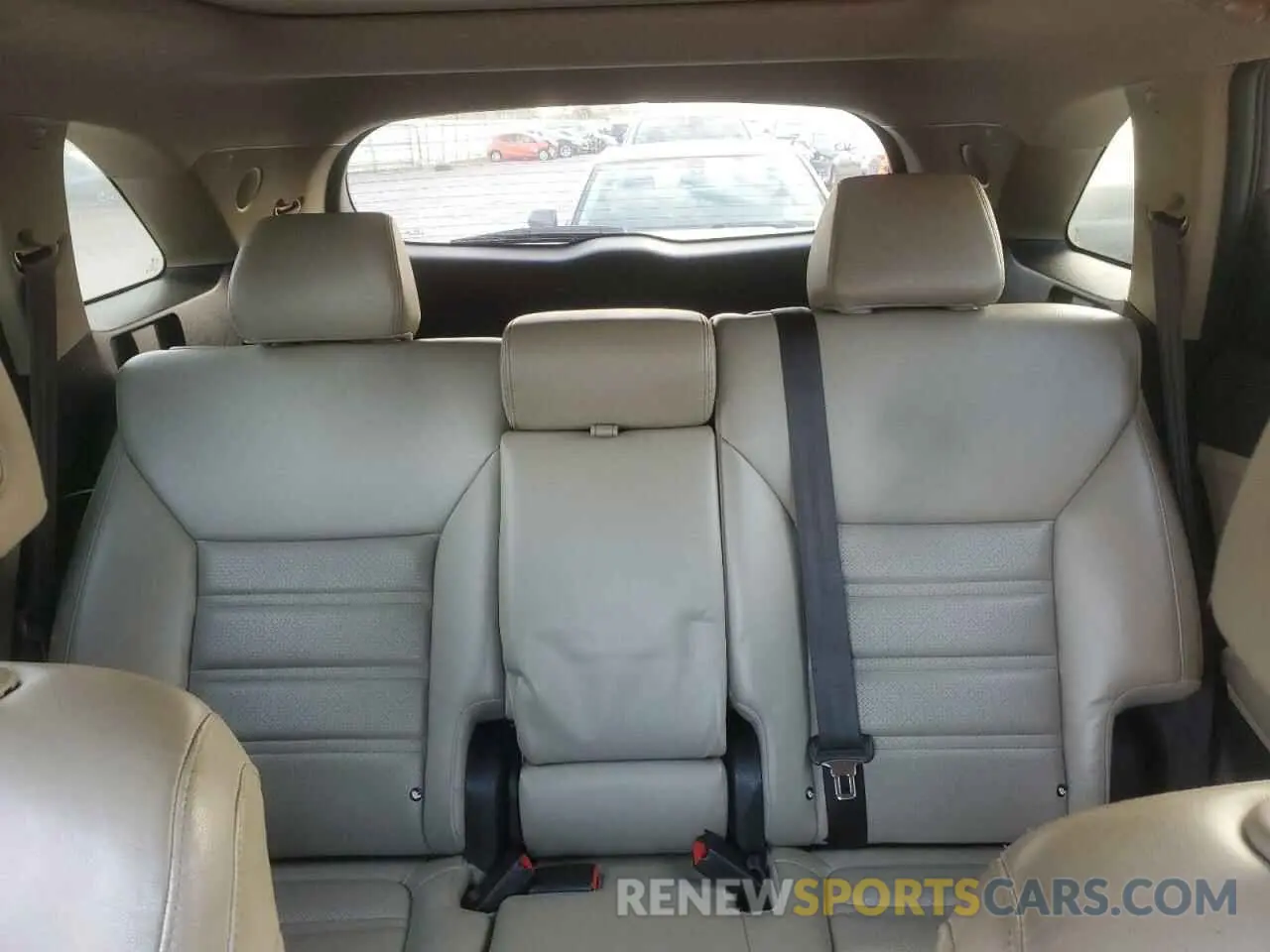 10 fotografías del automóvil dañado 5XYPHDA51KG509343 KIA SORENTO 2019