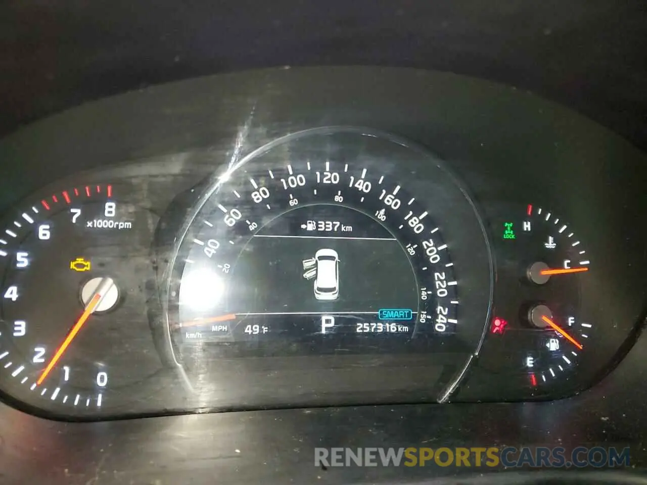 9 fotografías del automóvil dañado 5XYPHDA52KG438332 KIA SORENTO 2019