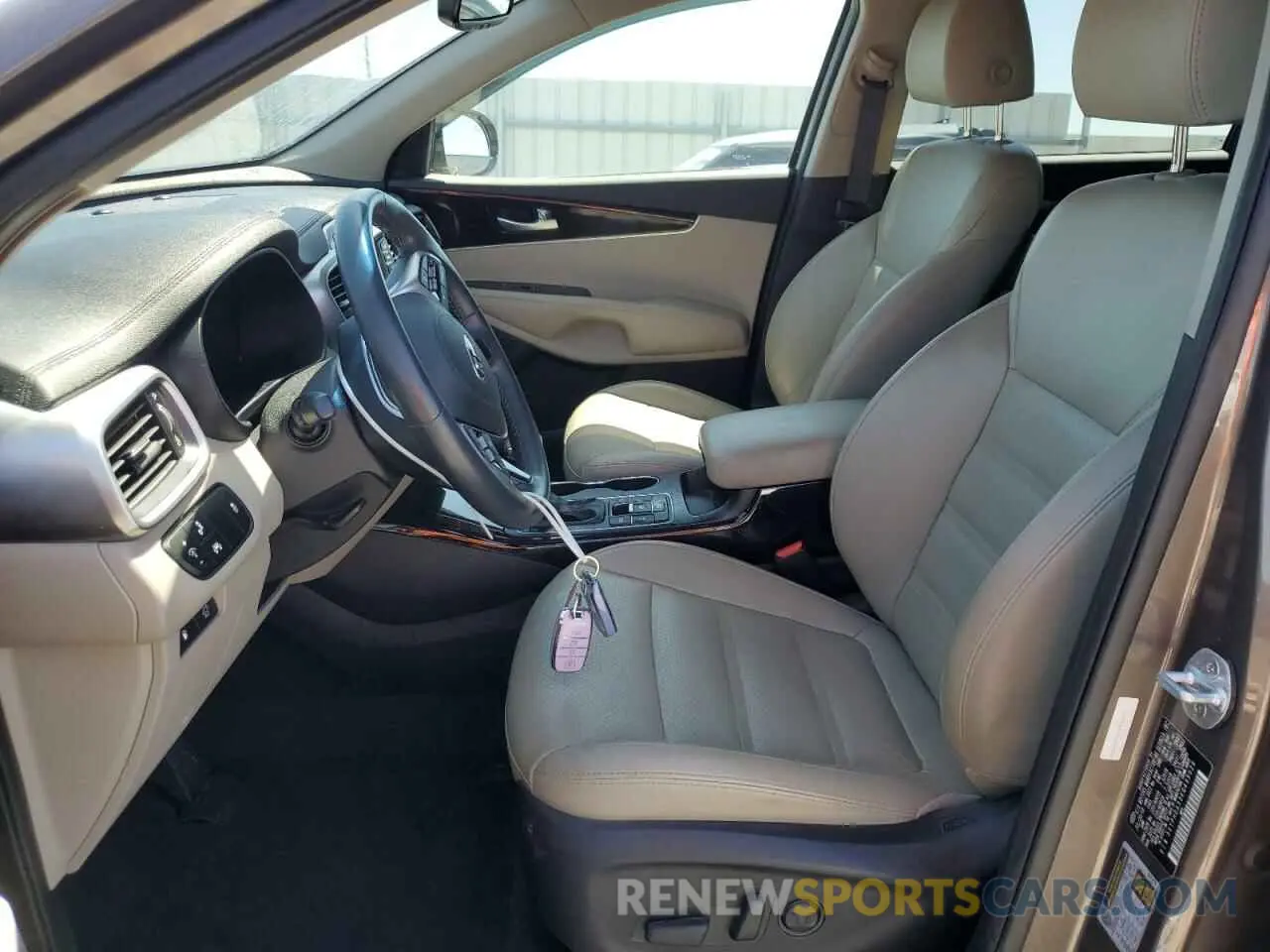 7 fotografías del automóvil dañado 5XYPHDA53KG499026 KIA SORENTO 2019