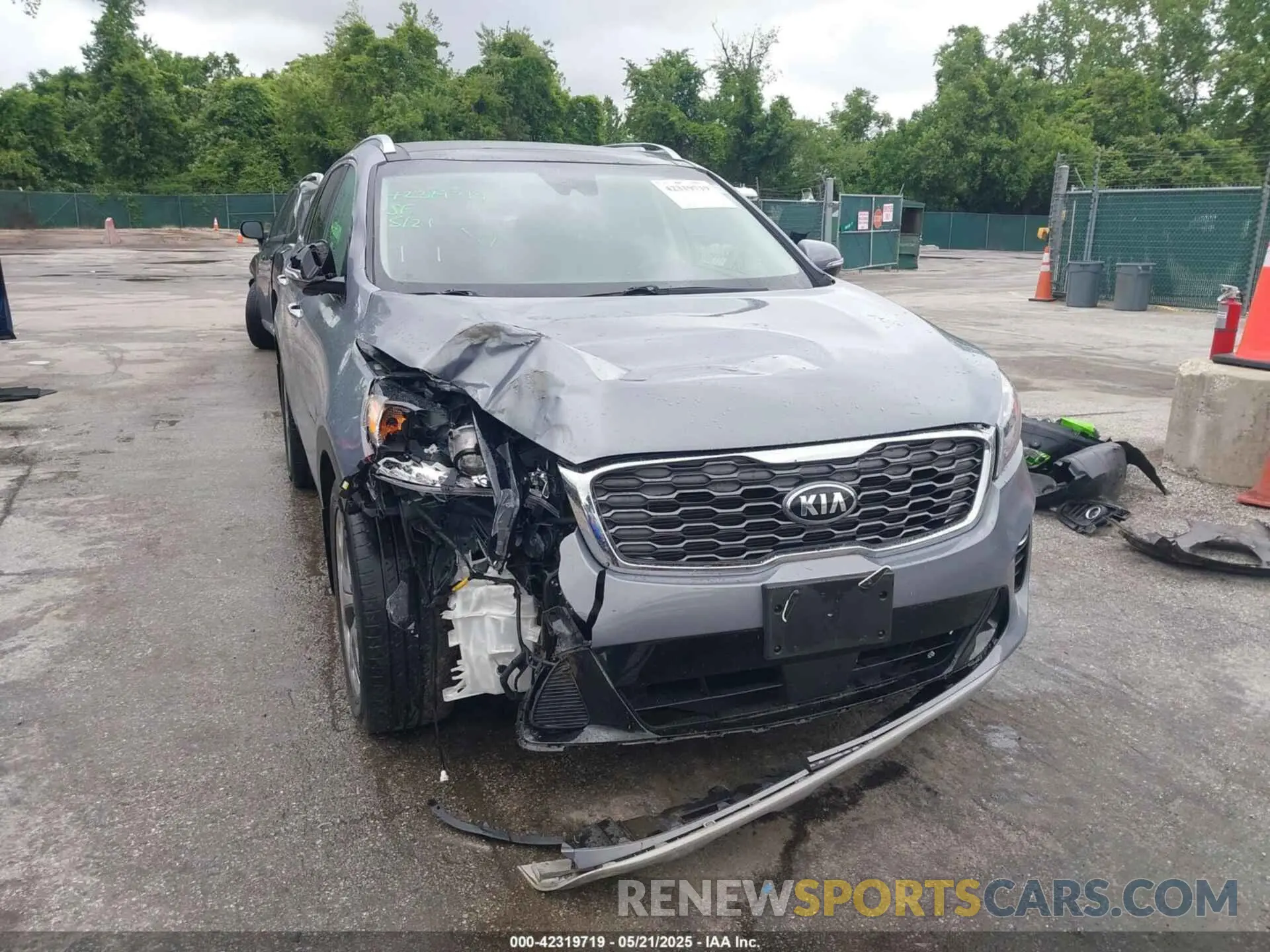 12 fotografías del automóvil dañado 5XYPHDA53KG604860 KIA SORENTO 2019