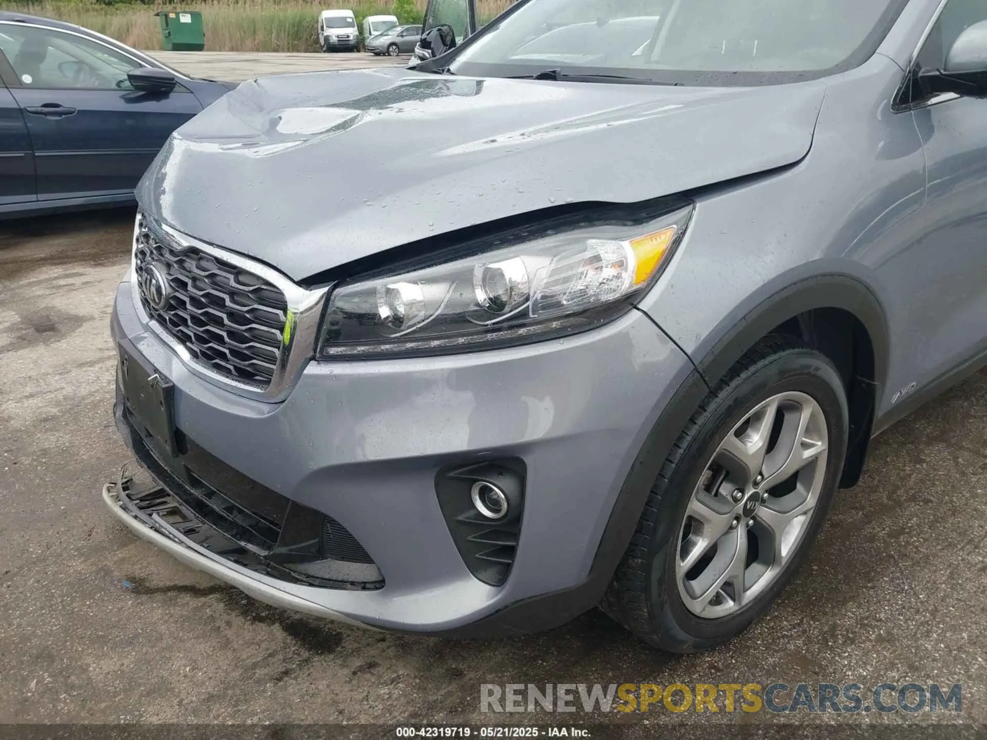 17 fotografías del automóvil dañado 5XYPHDA53KG604860 KIA SORENTO 2019