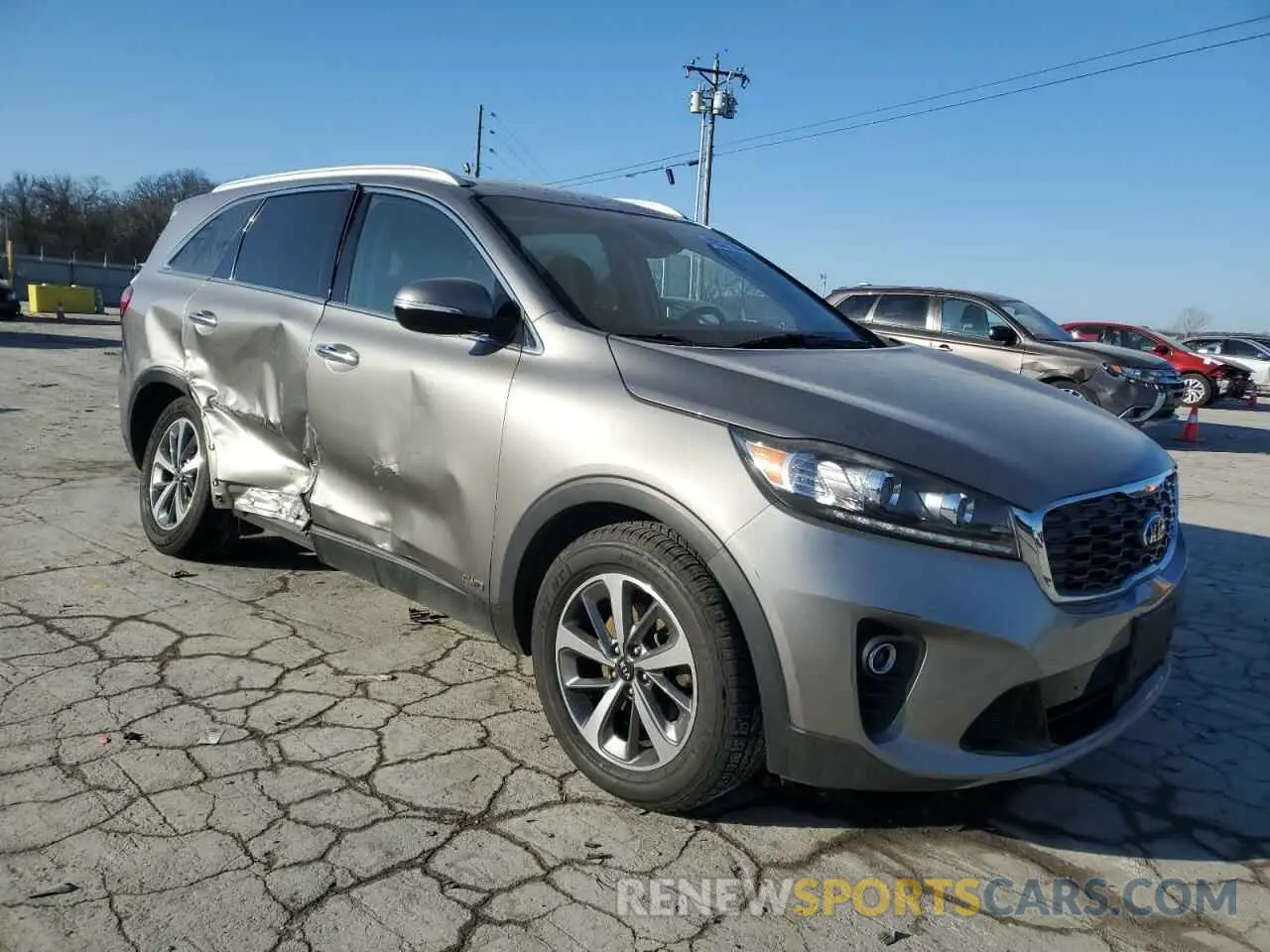 4 fotografías del automóvil dañado 5XYPHDA56KG479000 KIA SORENTO 2019